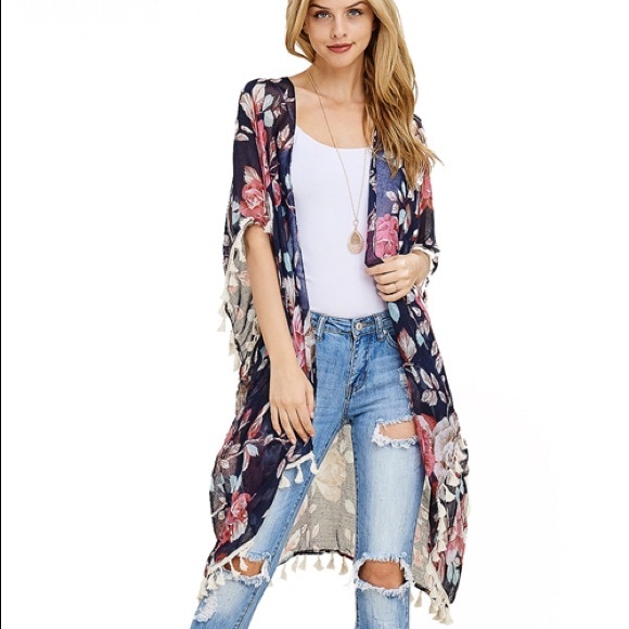 Beautiful Blue Floral Tassel Cardigan! - Picture 4 of 5